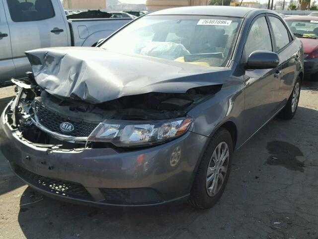 KNAFU4A21D5722184 - 2013 KIA FORTE EX GRAY photo 2