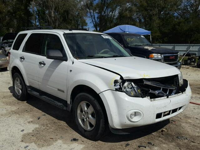 1FMCU03138KD00505 - 2008 FORD ESCAPE XLT WHITE photo 1