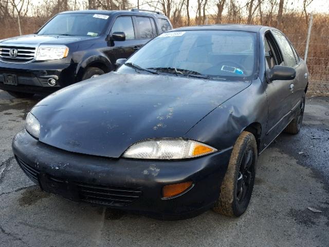 1G1JF5241T7241019 - 1996 CHEVROLET CAVALIER L BLACK photo 2