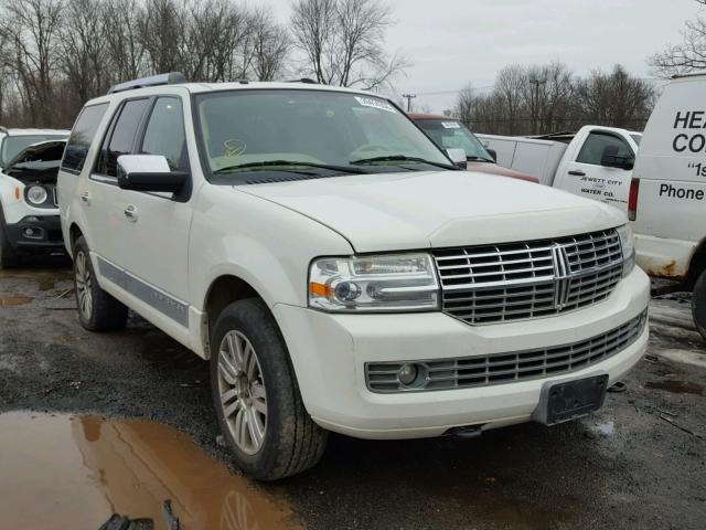 5LMFU28548LJ02916 - 2008 LINCOLN NAVIGATOR WHITE photo 1