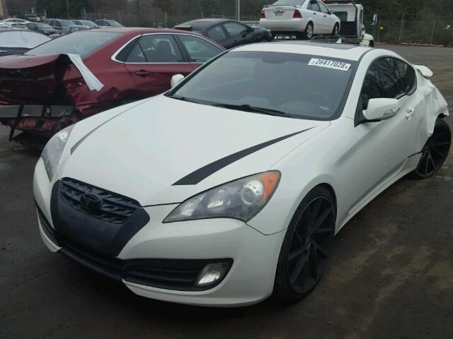 KMHHU6KH4AU009951 - 2010 HYUNDAI GENESIS CO WHITE photo 2