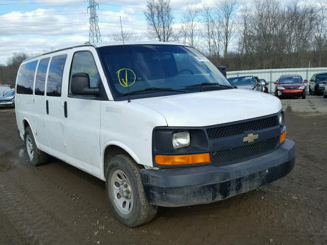 1GNSHBF48B1171932 - 2011 CHEVROLET EXPRESS G1 WHITE photo 1