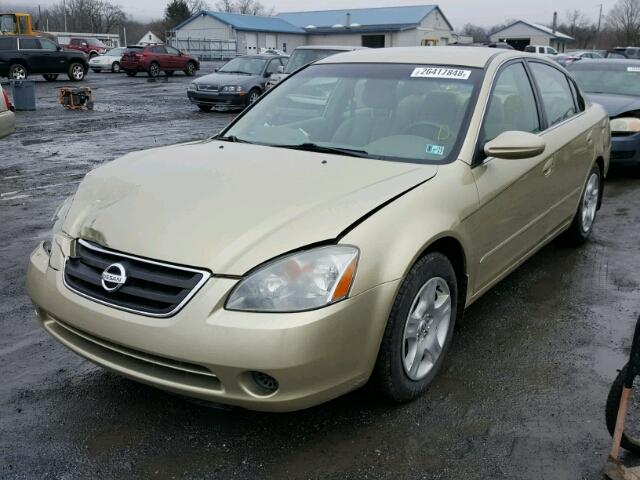 1N4AL11D02C191820 - 2002 NISSAN ALTIMA BAS GOLD photo 2