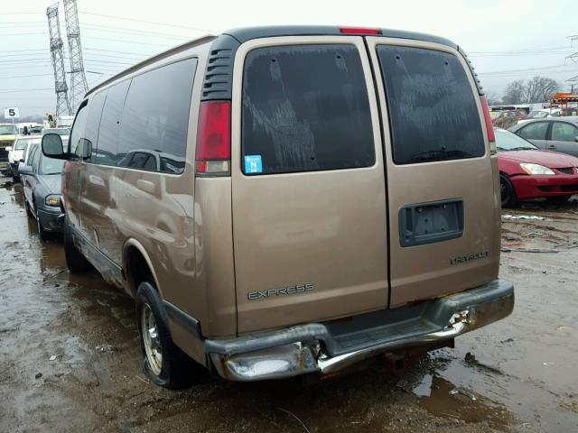 1GAGG25RX21232804 - 2002 CHEVROLET EXPRESS G2 TAN photo 3