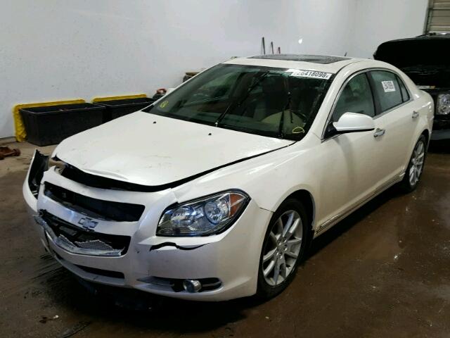 1G1ZE5E70A4116863 - 2010 CHEVROLET MALIBU LTZ WHITE photo 2