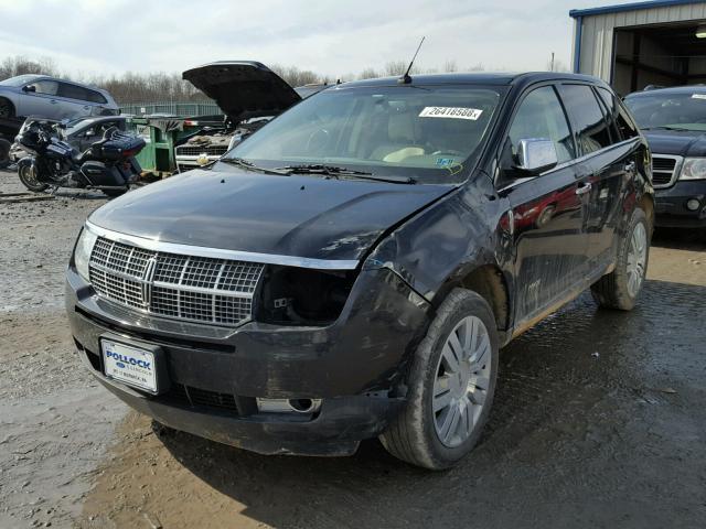 2LMDJ8JC5ABJ26196 - 2010 LINCOLN MKX BLACK photo 2