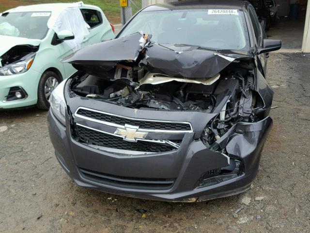 1G11B5SA4DF157124 - 2013 CHEVROLET MALIBU LS GRAY photo 9