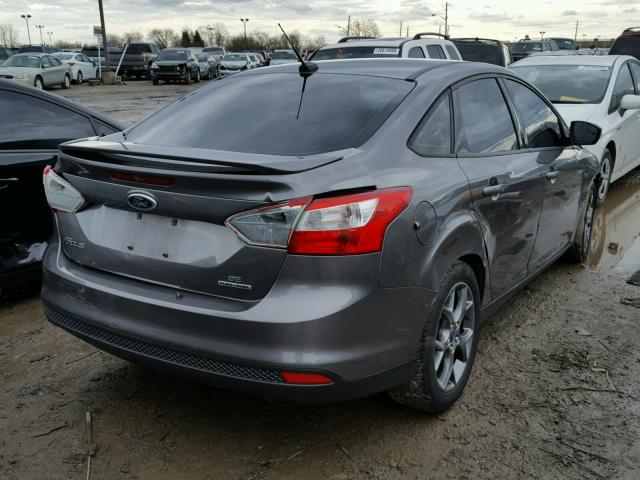 1FADP3F2XDL143541 - 2013 FORD FOCUS SE GRAY photo 4