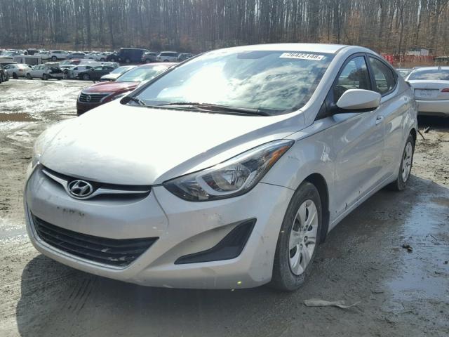 KMHDH4AE6GU517099 - 2016 HYUNDAI ELANTRA SE SILVER photo 2