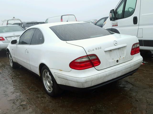 WDBLJ65G4WF038712 - 1998 MERCEDES-BENZ CLK 320 WHITE photo 3