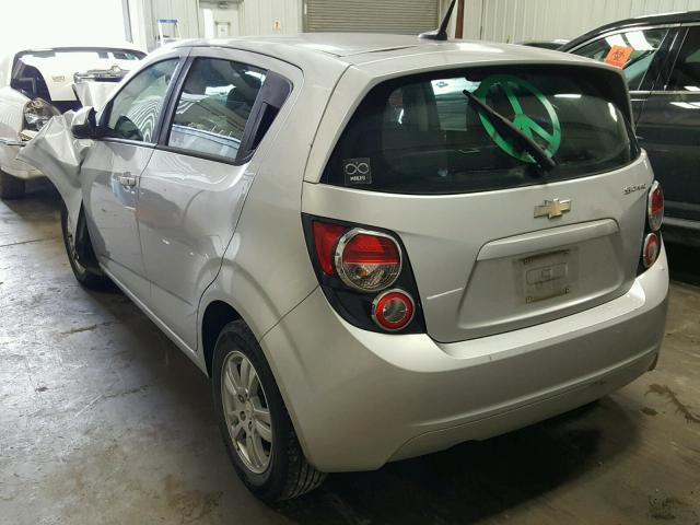1G1JA6SH2C4143237 - 2012 CHEVROLET SONIC LS 银色 照片 3