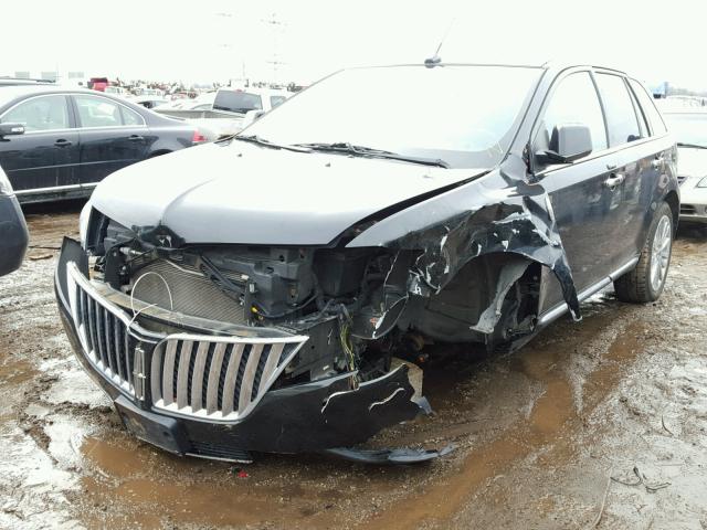 2LMDJ8JK4BBJ10225 - 2011 LINCOLN MKX BLACK photo 2