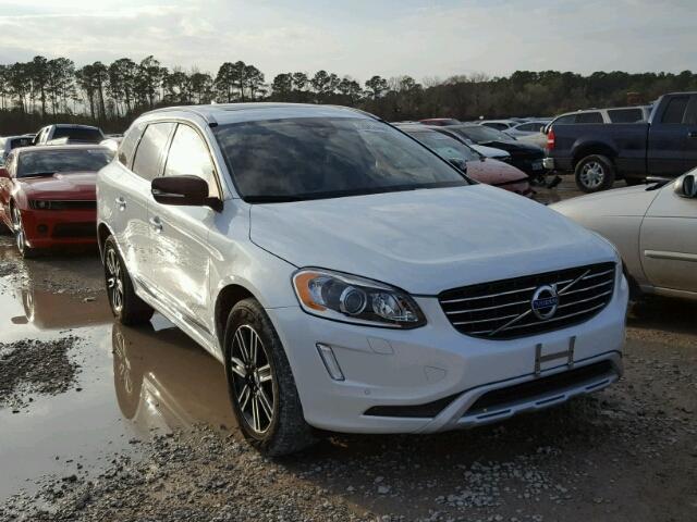 YV440MDR5H2016869 - 2017 VOLVO XC60 T5 WHITE photo 1