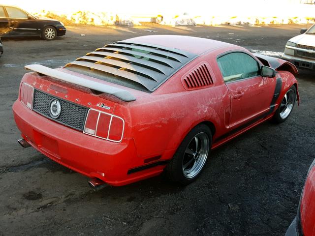 1ZVHT82HX85146820 - 2008 FORD MUSTANG GT RED photo 4