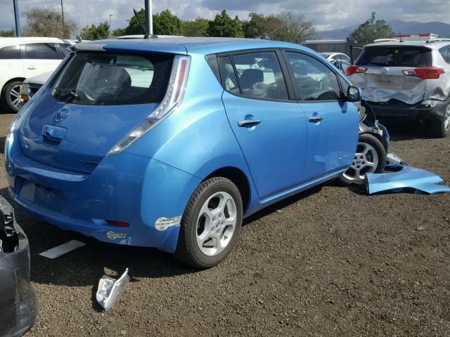 1N4AZ0CP8EC336607 - 2014 NISSAN LEAF S BLUE photo 4