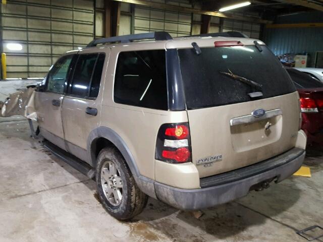 1FMEU73E16UA71019 - 2006 FORD EXPLORER X GOLD photo 3