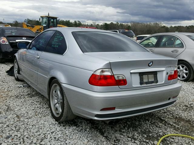WBABN53432JU26054 - 2002 BMW 330 CI SILVER photo 3