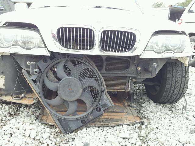 WBABN53432JU26054 - 2002 BMW 330 CI SILVER photo 9