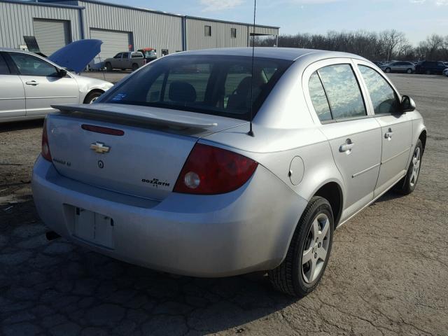 1G1AL55F077287436 - 2007 CHEVROLET COBALT LT SILVER photo 4