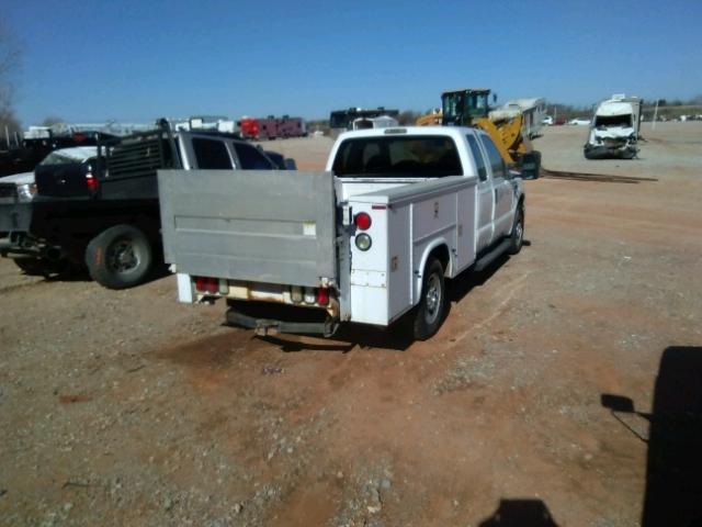 1FDSX20599EB05904 - 2009 FORD F250 SUPER WHITE photo 4