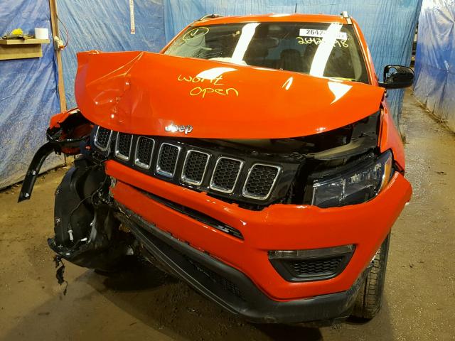 3C4NJDAB9HT656237 - 2017 JEEP COMPASS SP ORANGE photo 9