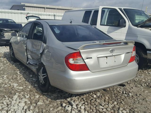 4T1BE32K44U840786 - 2004 TOYOTA CAMRY LE SILVER photo 3