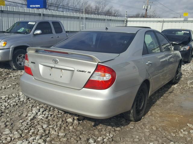 4T1BE32K44U840786 - 2004 TOYOTA CAMRY LE SILVER photo 4