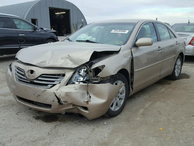 4T1BB46K08U042204 - 2008 TOYOTA CAMRY HYBR TAN photo 2