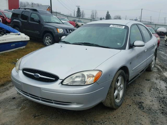 1FAFP55S51A151172 - 2001 FORD TAURUS SES SILVER photo 2