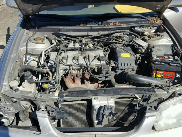 1YVGF22C725277647 - 2002 MAZDA 626 LX SILVER photo 7