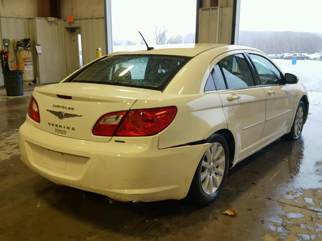 1C3CC5FB3AN147139 - 2010 CHRYSLER SEBRING LI WHITE photo 4