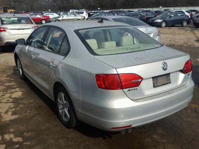 3VWLL7AJ3BM131828 - 2011 VOLKSWAGEN JETTA TDI SILVER photo 3