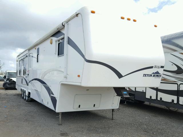 4M7360V3X41010764 - 2004 TETO CAMPER WHITE photo 1