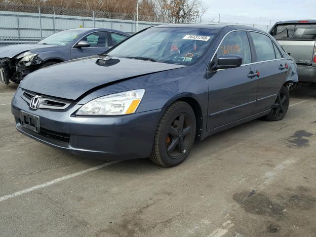 1HGCM56804A010458 - 2004 HONDA ACCORD EX BLUE photo 2