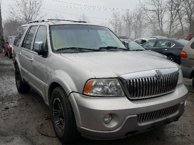 5LMFU28R74LJ12076 - 2004 LINCOLN NAVIGATOR SILVER photo 1