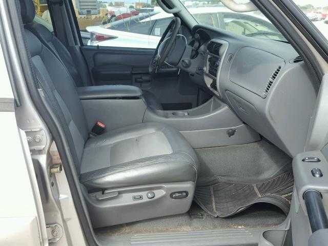 1FMZU67K14UC22062 - 2004 FORD EXPLORER S GRAY photo 5