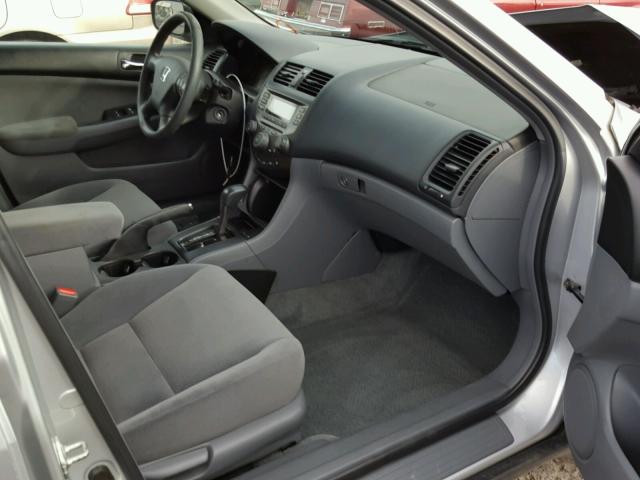 1HGCM56457A163483 - 2007 HONDA ACCORD LX SILVER photo 5