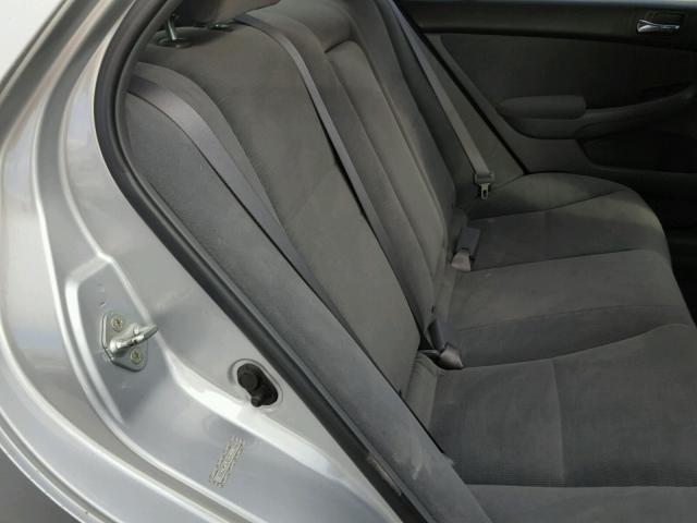 1HGCM56457A163483 - 2007 HONDA ACCORD LX SILVER photo 6