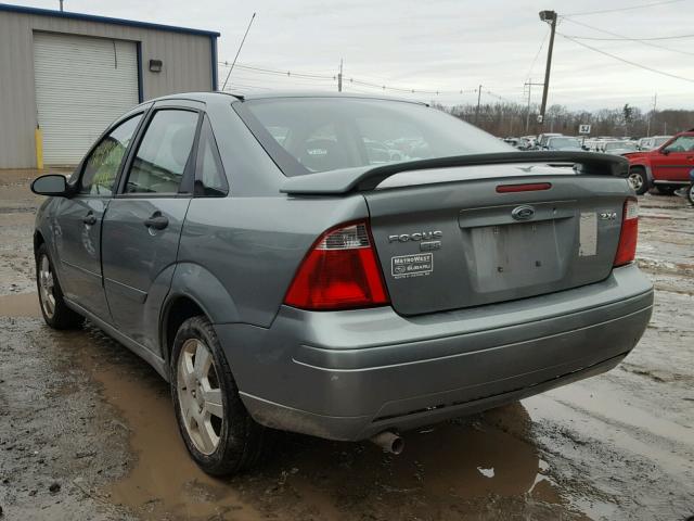 1FAHP34N26W239597 - 2006 FORD FOCUS ZX4 GREEN photo 3