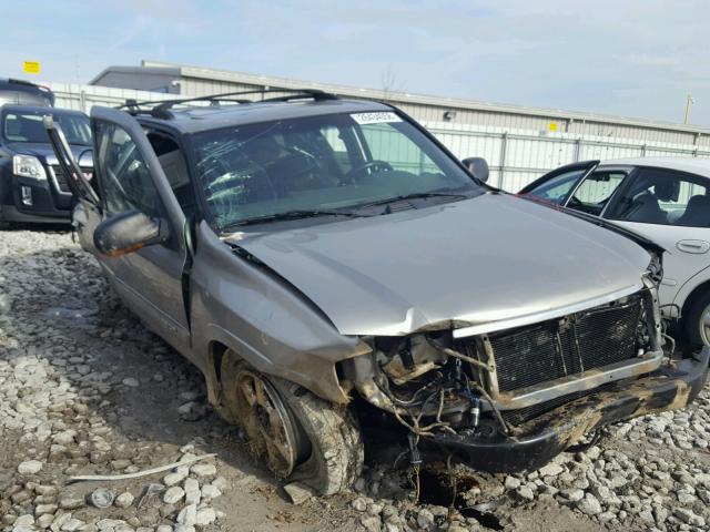 1GKDT13S522173536 - 2002 GMC ENVOY GOLD photo 1