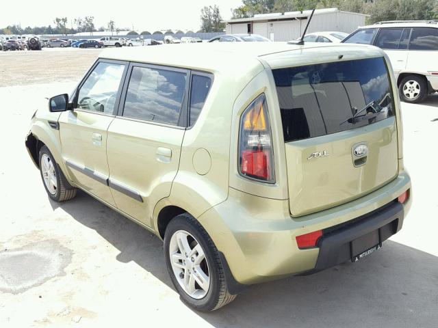 KNDJT2A24A7084484 - 2010 KIA SOUL +/!/S GREEN photo 3