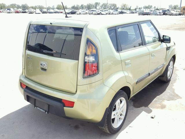 KNDJT2A24A7084484 - 2010 KIA SOUL +/!/S GREEN photo 4