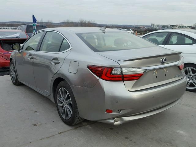 JTHBW1GG7G2117099 - 2016 LEXUS ES 300H SILVER photo 3