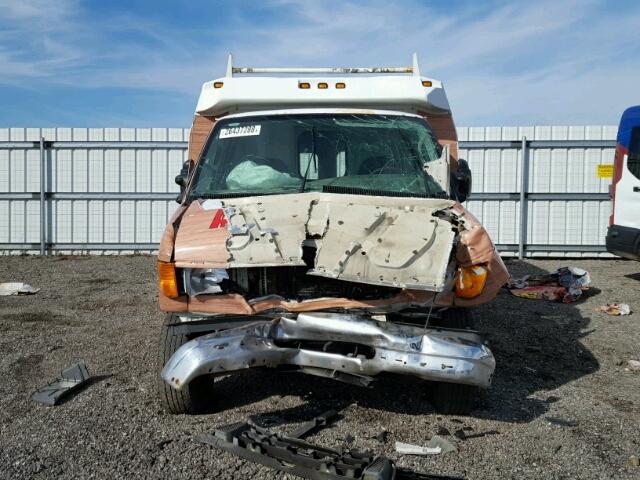 1FDWE35P16DA68873 - 2006 FORD ECONOLINE WHITE photo 9