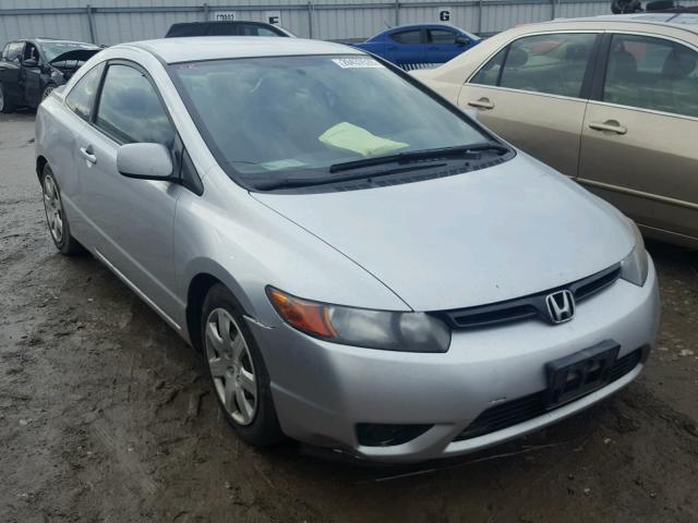 2HGFG12667H556026 - 2007 HONDA CIVIC LX SILVER photo 1