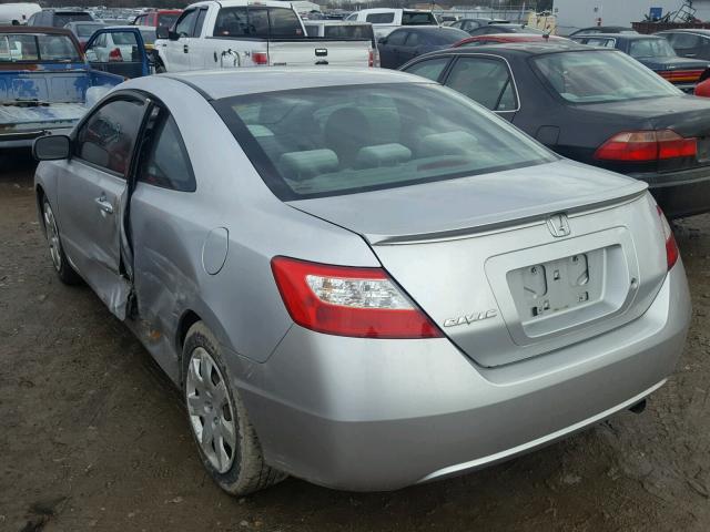 2HGFG12667H556026 - 2007 HONDA CIVIC LX SILVER photo 3