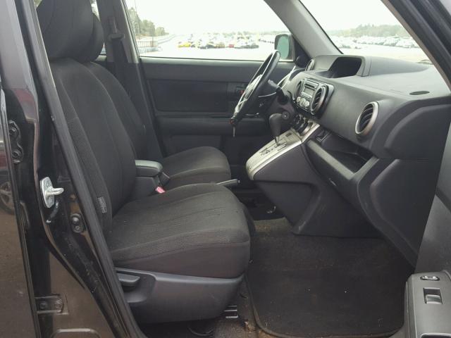 JTLKE50E481016604 - 2008 TOYOTA SCION 黑色 照片 5