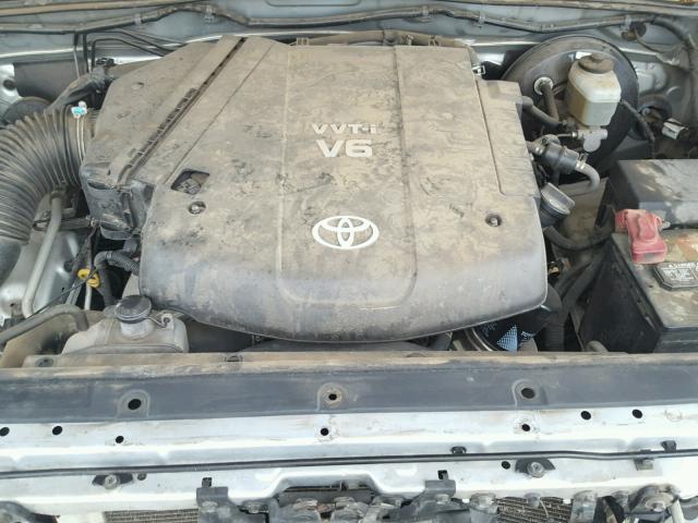 3TMJU62NX8M065273 - 2008 TOYOTA TACOMA DOU SILVER photo 7