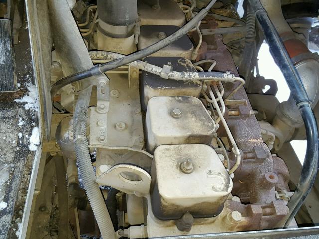 4UZA4FF47WC897469 - 1998 FREIGHTLINER CHASSIS M WHITE photo 7