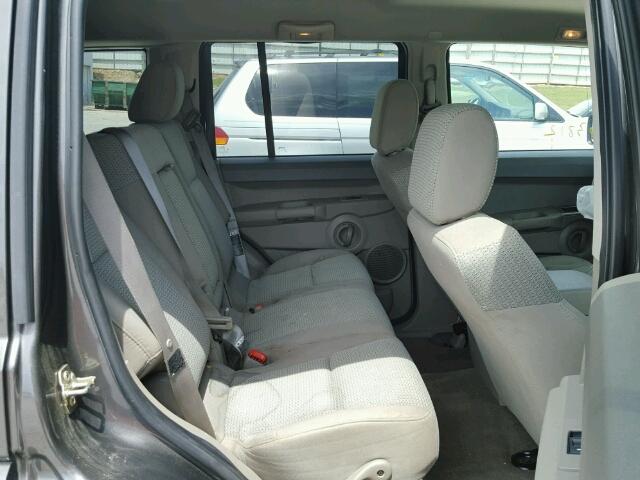 1J8HH48K06C136587 - 2006 JEEP COMMANDER GRAY photo 10